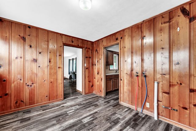 302 S 6th Street, Ozark, MO 65721