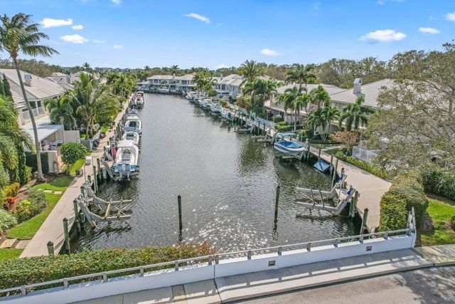 14394 Cypress Island Court, Palm Beach Gardens, FL 33410