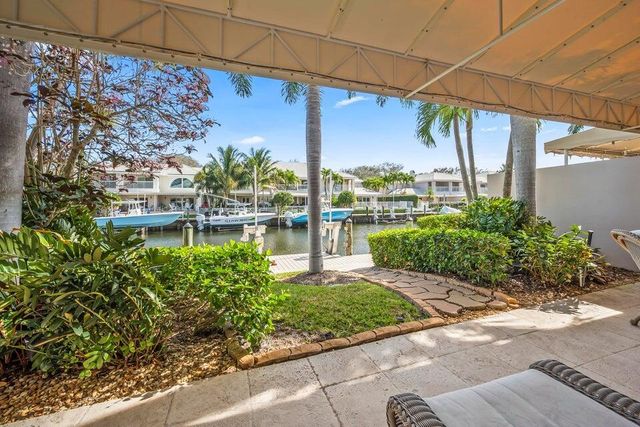 14394 Cypress Island Court, Palm Beach Gardens, FL 33410