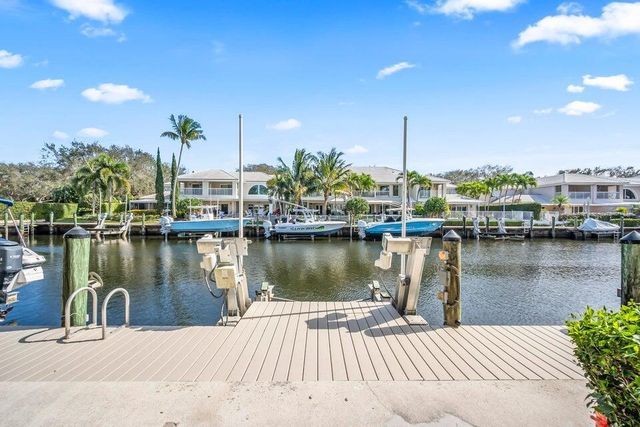 14394 Cypress Island Court, Palm Beach Gardens, FL 33410