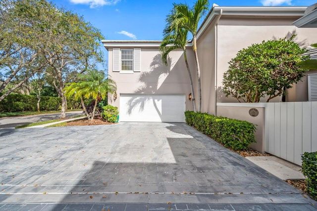 14394 Cypress Island Court, Palm Beach Gardens, FL 33410