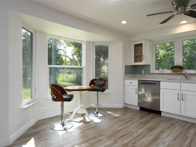 3140 BAY SHORE ROAD, Sarasota, FL 34234