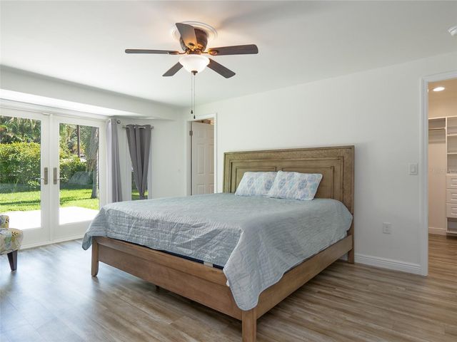 3140 BAY SHORE ROAD, Sarasota, FL 34234