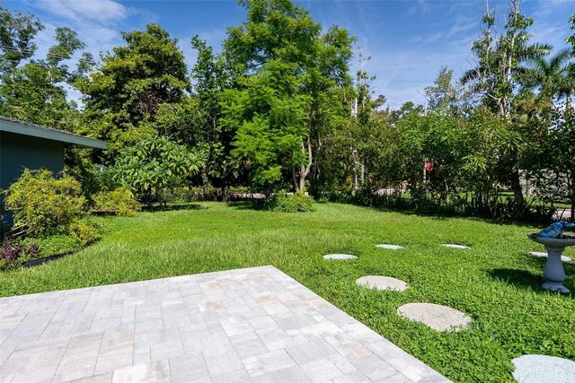 3140 BAY SHORE ROAD, Sarasota, FL 34234