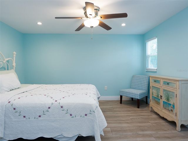 3140 BAY SHORE ROAD, Sarasota, FL 34234
