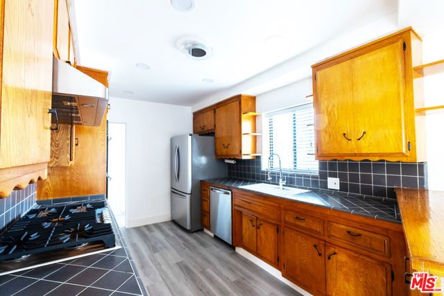 443 Lomita Street, El Segundo, CA 90245