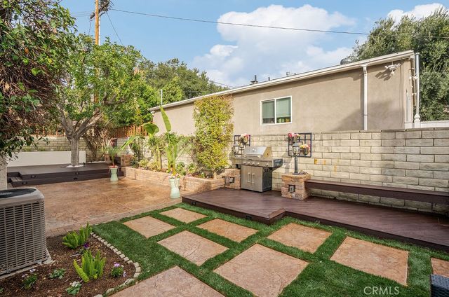 239 W Lemon, Monrovia, CA 91016