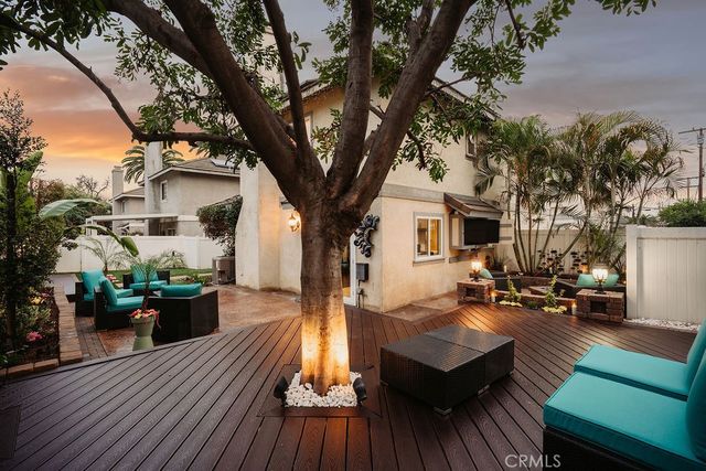 239 W Lemon, Monrovia, CA 91016