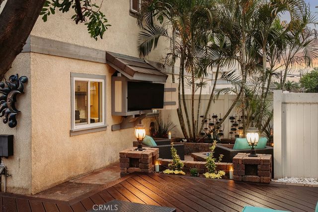 239 W Lemon, Monrovia, CA 91016