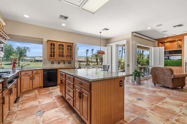 78292 Kensington Avenue, Palm Desert, CA 92211