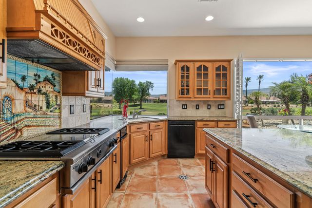 78292 Kensington Avenue, Palm Desert, CA 92211