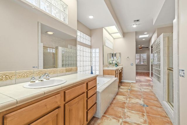 78292 Kensington Avenue, Palm Desert, CA 92211