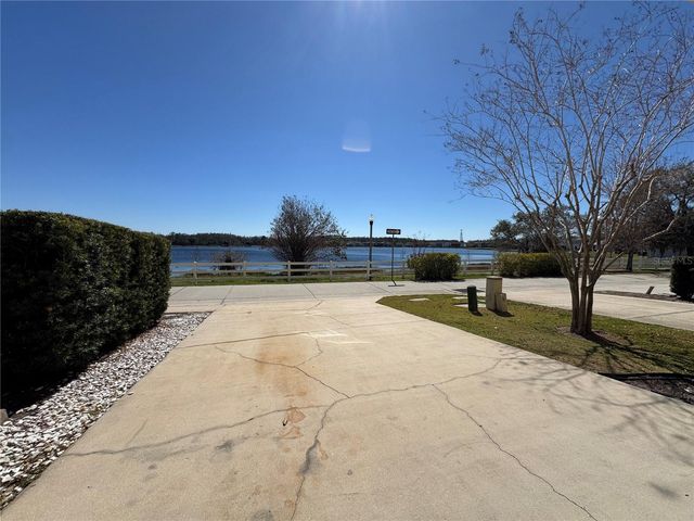 10522 GREEN IVY LANE, Orlando, FL 32832