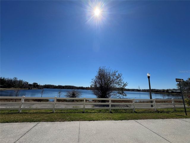 10522 GREEN IVY LANE, Orlando, FL 32832