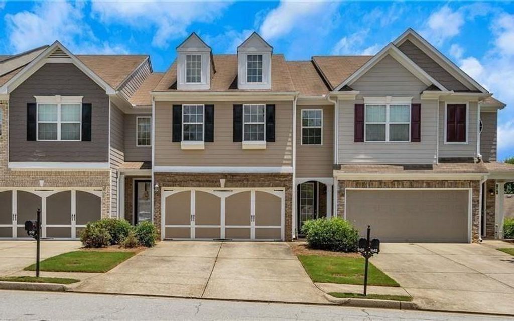 940 Pierce Ivy Court, Lawrenceville, GA 30043