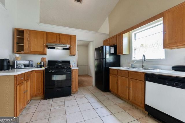 2805 Avalon Meadows Lane, Lawrenceville, GA 30044
