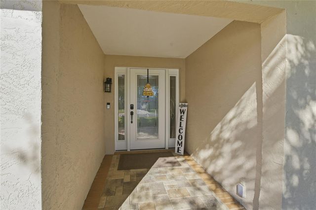 335 CROSSWINDS DRIVE, Palm Harbor, FL 34683