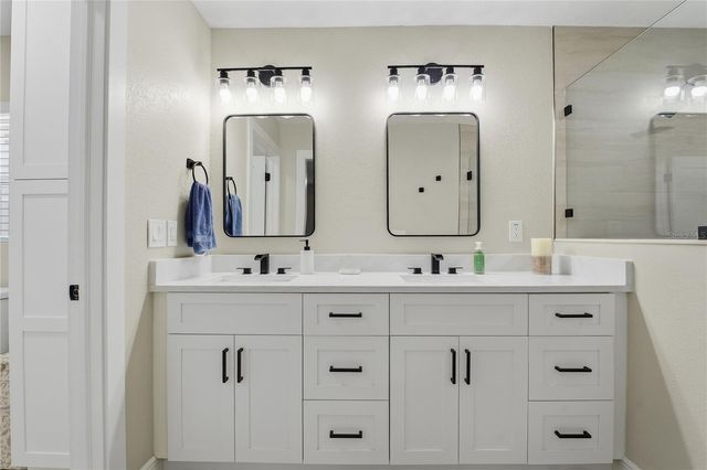 335 CROSSWINDS DRIVE, Palm Harbor, FL 34683