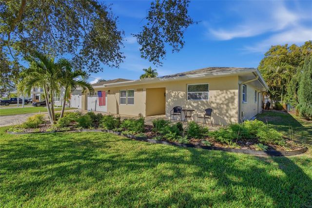 335 CROSSWINDS DRIVE, Palm Harbor, FL 34683