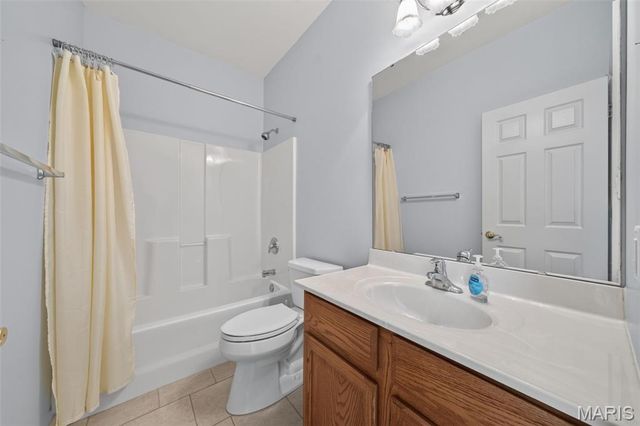 409 Paisley Court, St Charles, MO 63301
