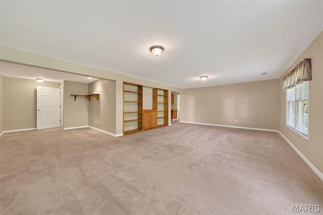 409 Paisley Court, St Charles, MO 63301