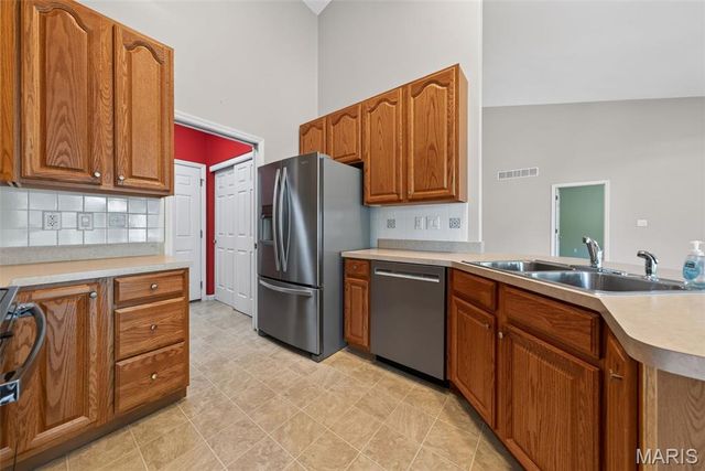 409 Paisley Court, St Charles, MO 63301