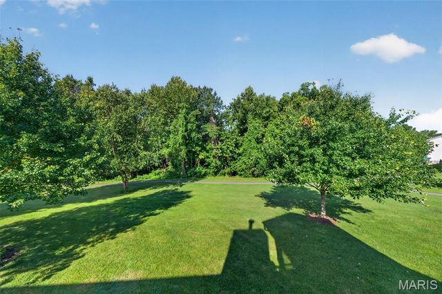 409 Paisley Court, St Charles, MO 63301