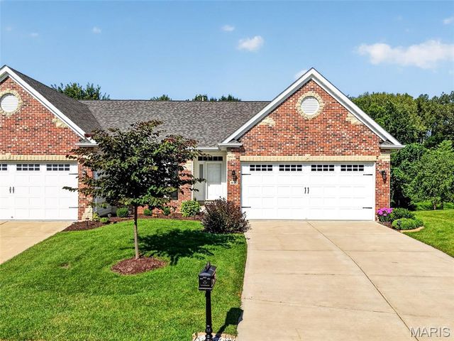 409 Paisley Court, St Charles, MO 63301