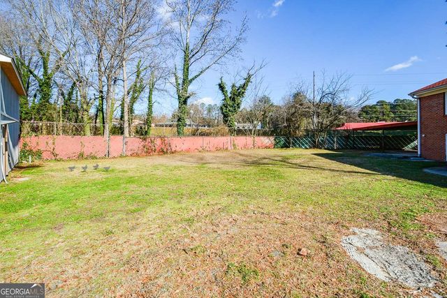 605 Floyd Drive SE, Smyrna, GA 30082