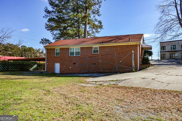 605 Floyd Drive SE, Smyrna, GA 30082