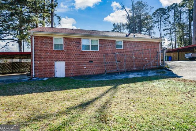 605 Floyd Drive SE, Smyrna, GA 30082