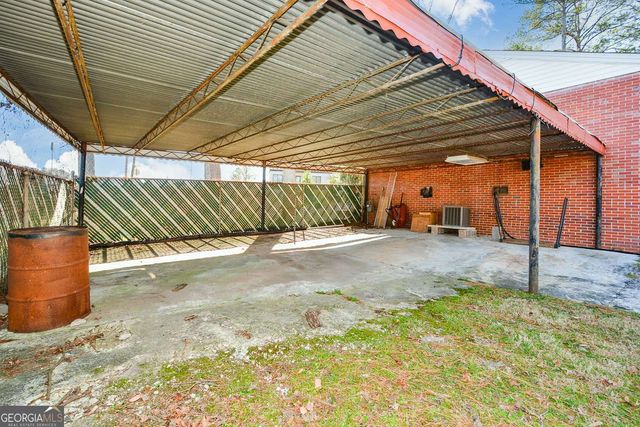 605 Floyd Drive SE, Smyrna, GA 30082