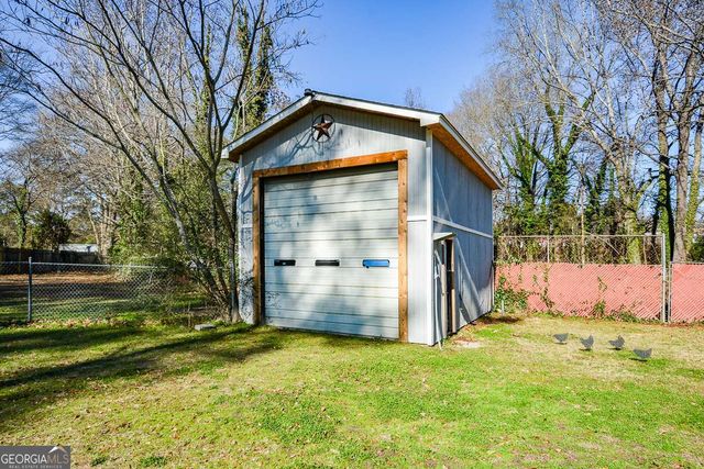 605 Floyd Drive SE, Smyrna, GA 30082