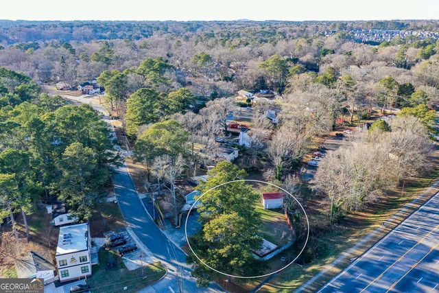 605 Floyd Drive SE, Smyrna, GA 30082