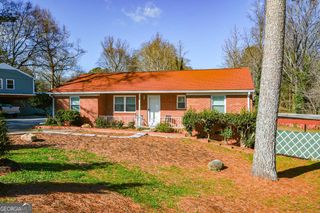 605 Floyd Drive SE, Smyrna, GA 30082