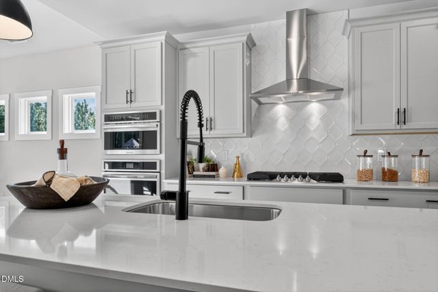 270 Bluestone Drive Drive, Lillington, NC 27546