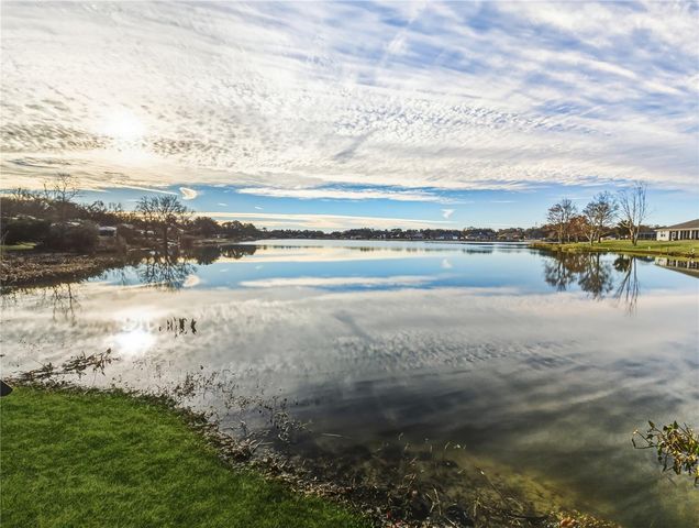 77 HICKORY LOOP, Ocala, FL 34472