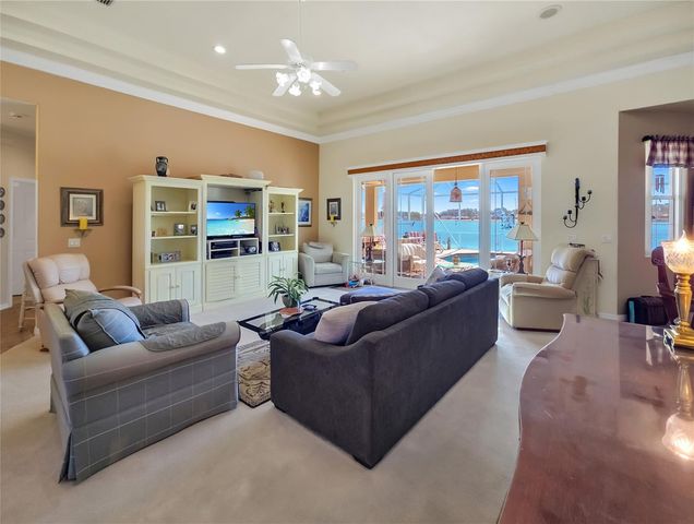 77 HICKORY LOOP, Ocala, FL 34472