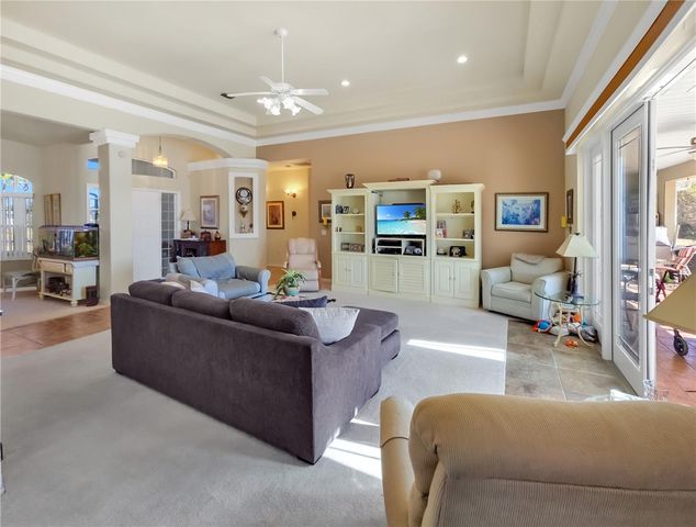 77 HICKORY LOOP, Ocala, FL 34472