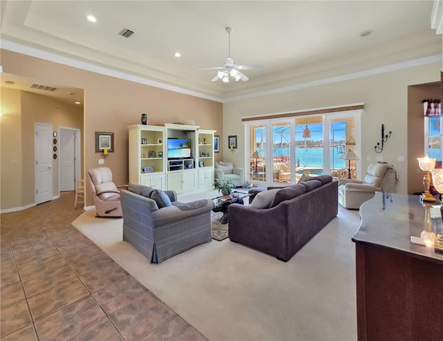 77 HICKORY LOOP, Ocala, FL 34472