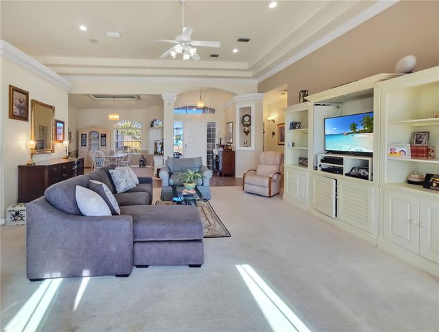 77 HICKORY LOOP, Ocala, FL 34472