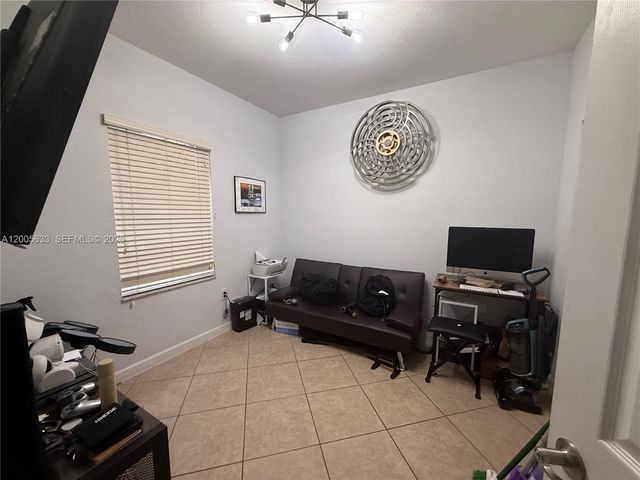 8979 SW 225th St, Cutler Bay, FL 33190