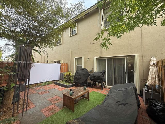 8979 SW 225th St, Cutler Bay, FL 33190