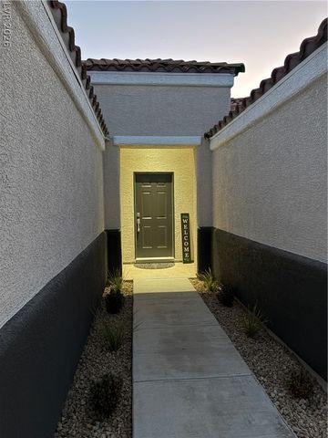 1013 Black Olive Street, Henderson, NV 89002