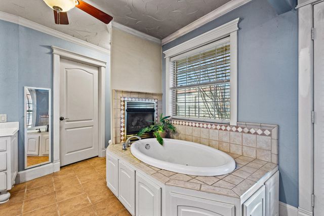 1233 FM 901, Collinsville, TX 76233