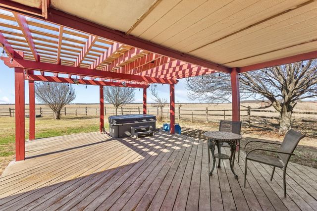 1233 FM 901, Collinsville, TX 76233