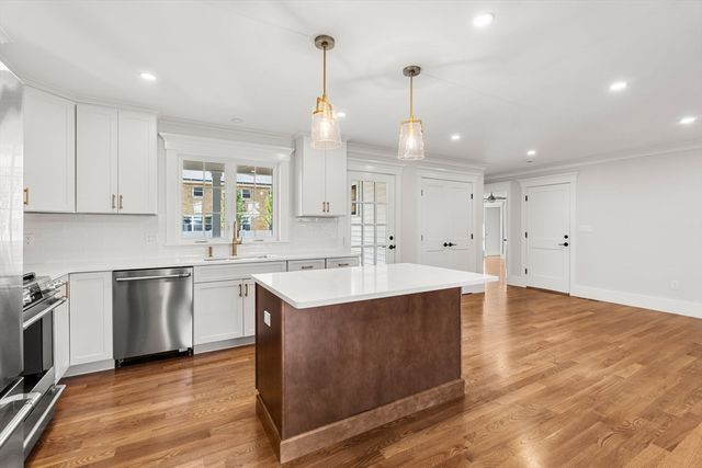 9 Harvey Park, Lynnfield, MA 01940