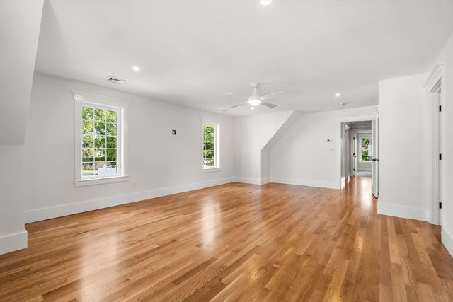 9 Harvey Park, Lynnfield, MA 01940