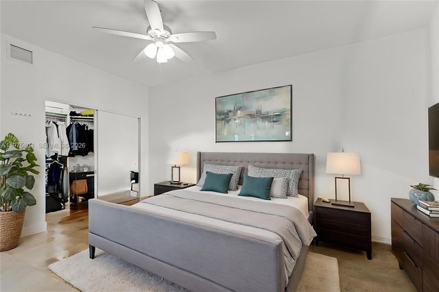 3330 NE 190th St 1212, Aventura, FL 33180