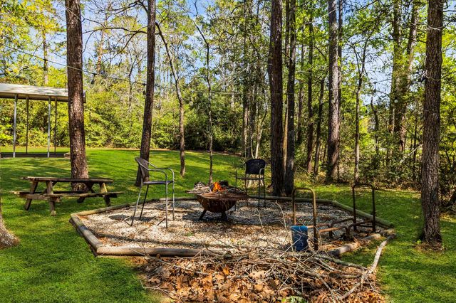 177 Antigua Drive, Point Blank, TX 77364